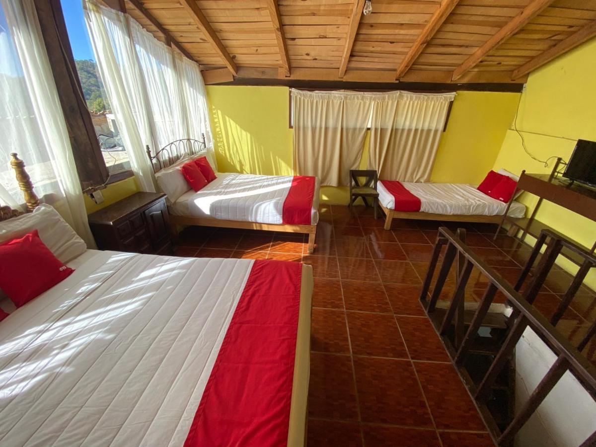Hotel De Cervantes San Sebastian del Oeste Room photo